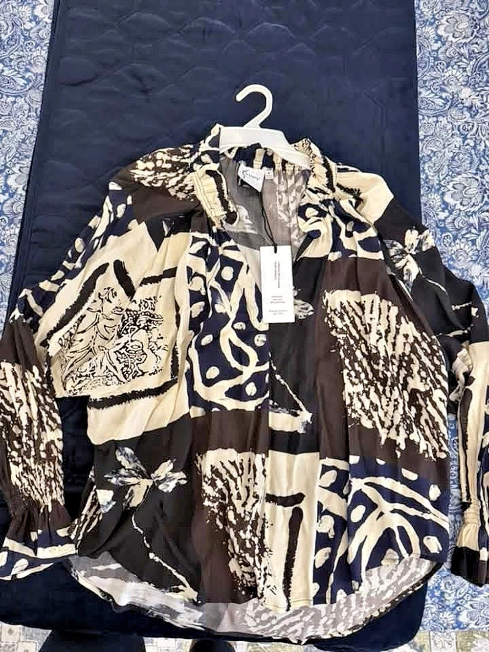 Finley brand size smqll NWT